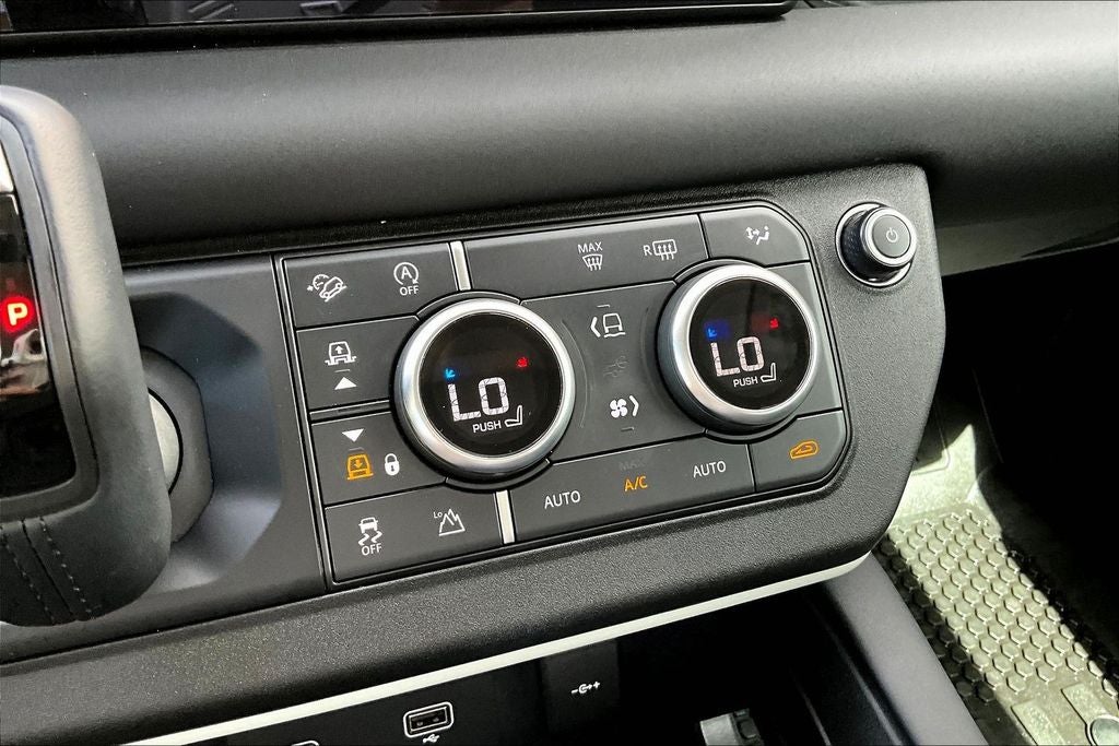2024 Land Rover Defender 110 S
