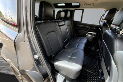 2024 Land Rover Defender 110 S