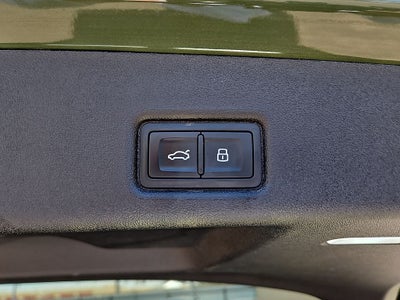 2025 Audi Q5 2.0T Prestige quattro
