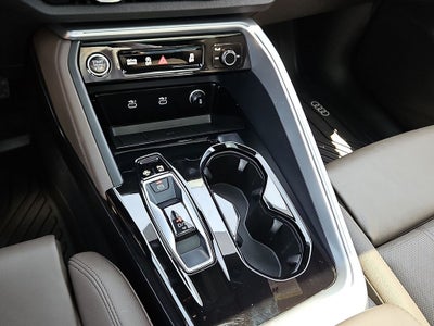 2025 Audi Q5 2.0T Prestige quattro
