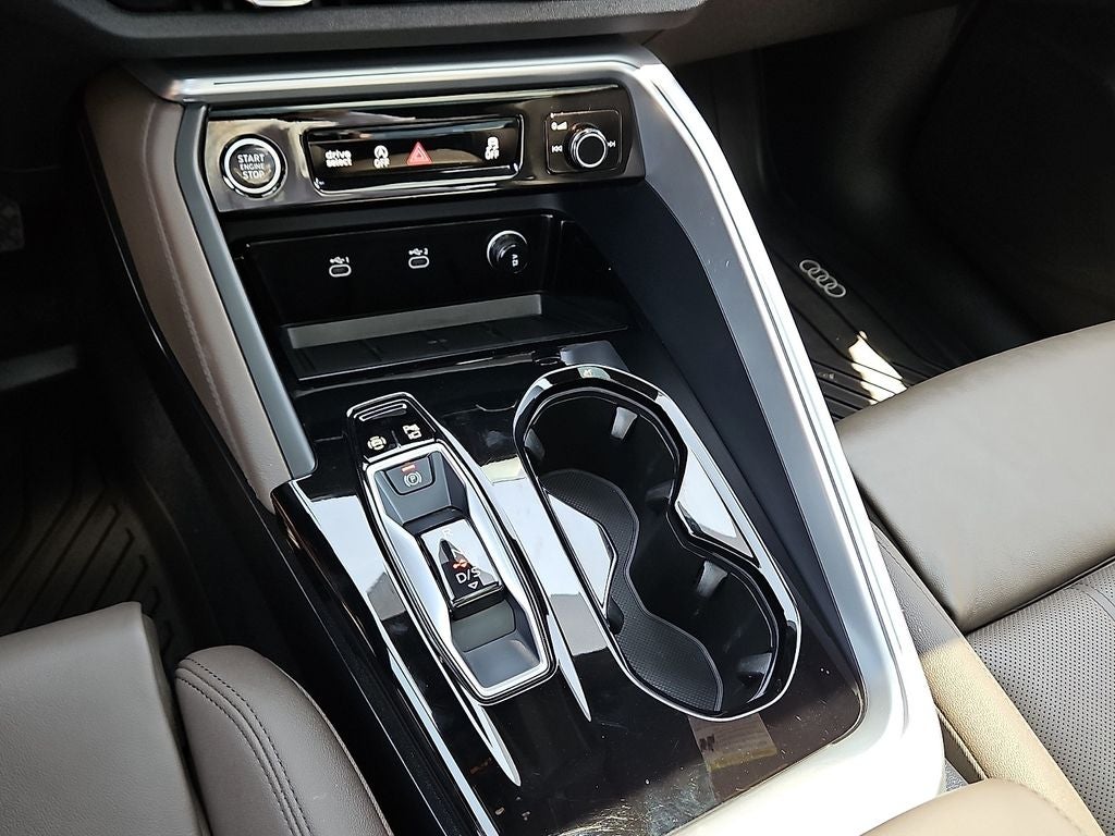 2025 Audi Q5 2.0T Prestige quattro