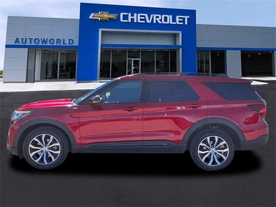 2025 Ford Explorer ST-Line