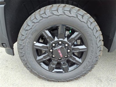 2025 GMC Sierra 2500HD AT4