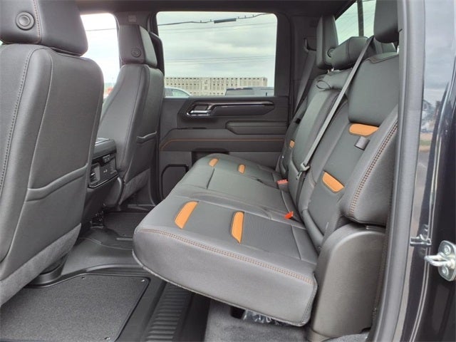 2025 GMC Sierra 2500HD AT4