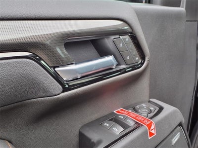 2025 GMC Sierra 2500HD AT4