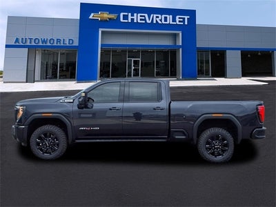 2025 GMC Sierra 2500HD AT4