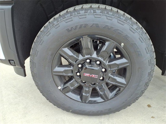 2026 GMC Sierra 2500HD AT4