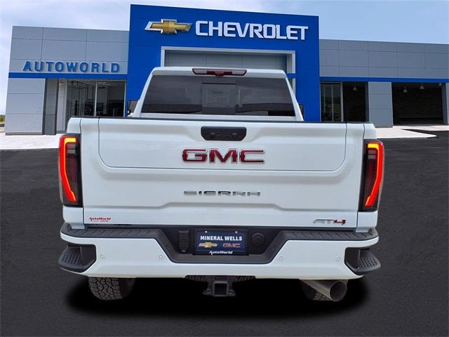 2026 GMC Sierra 2500HD AT4