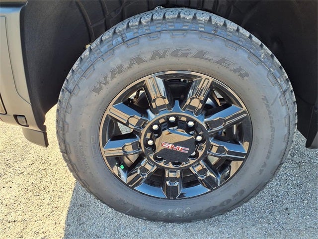 2026 GMC Sierra 2500HD AT4