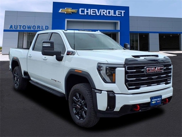 2025 GMC Sierra 2500HD AT4