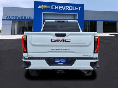 2025 GMC Sierra 2500HD AT4