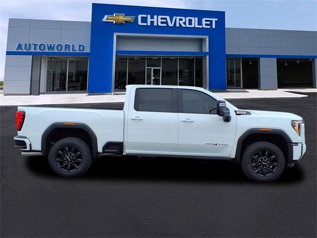 2025 GMC Sierra 2500HD AT4