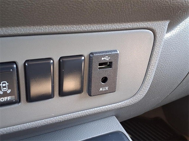 2021 Nissan NV Passenger SV