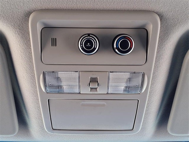 2021 Nissan NV Passenger SV