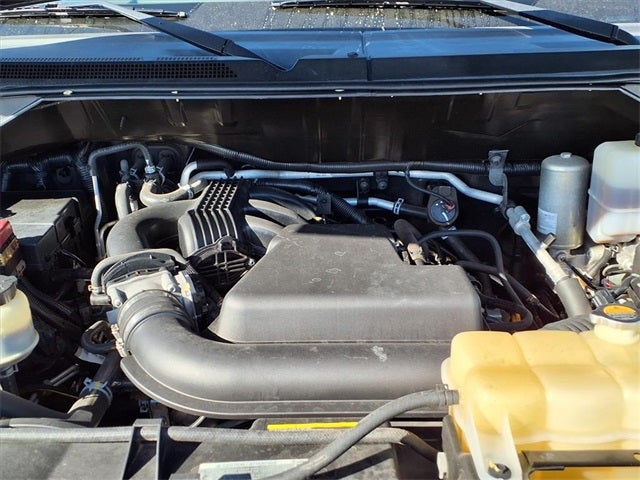 2021 Nissan NV Passenger SV