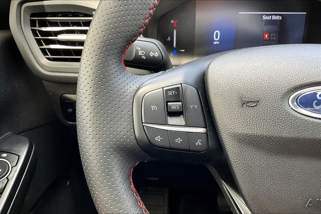 2025 Ford Escape ST-Line Select