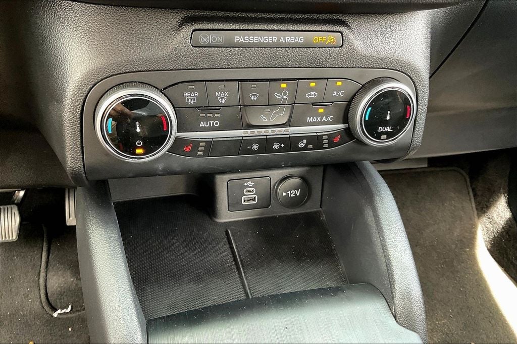 2025 Ford Escape ST-Line Select
