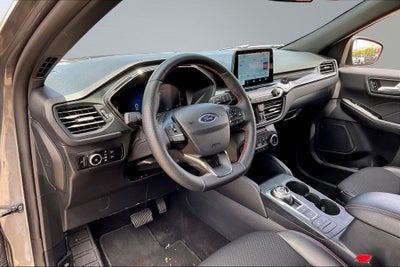 2025 Ford Escape ST-Line Select
