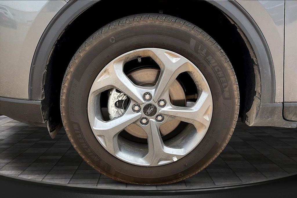 2025 Ford Escape ST-Line Select