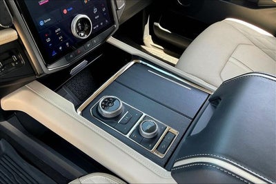 2023 Ford Expedition Max Platinum