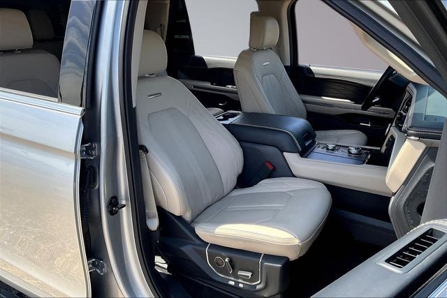 2023 Ford Expedition Max Platinum