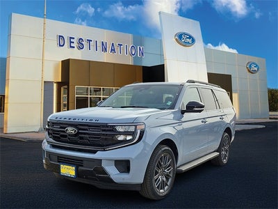 2026 Ford Expedition Platinum