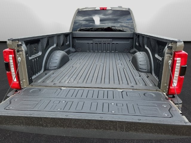 2027 Ford F-250SD XLT