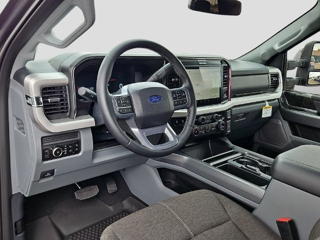 2027 Ford F-250SD XLT
