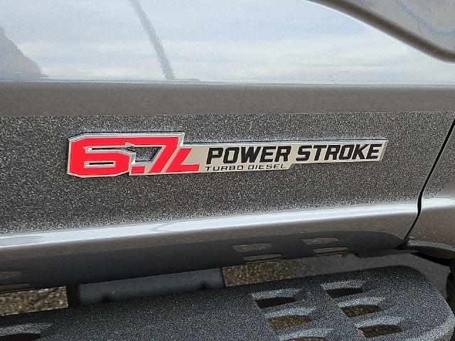 2027 Ford F-250SD XLT