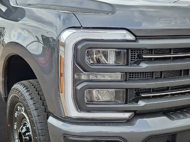 2027 Ford F-250SD XLT