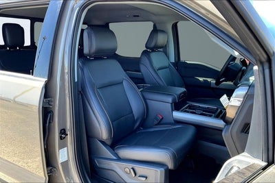 2026 Ford F-350SD Lariat FX-4 Off Road Package