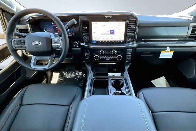 2026 Ford F-350SD Lariat FX-4 Off Road Package