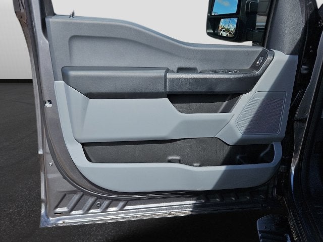 2027 Ford F-350SD XL