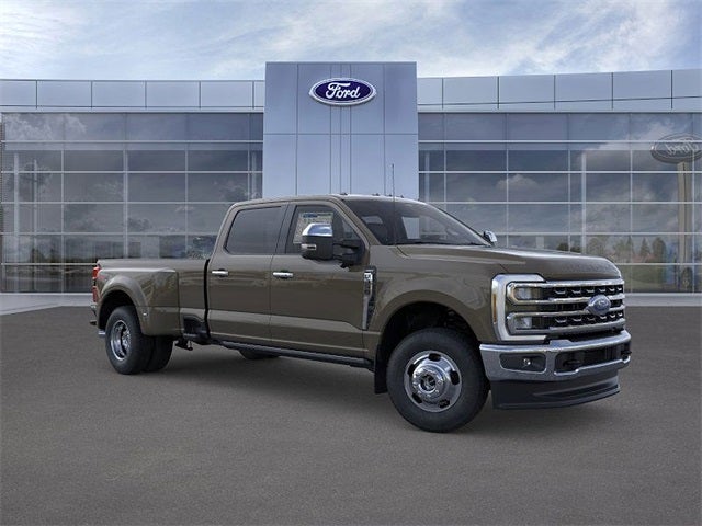 2026 Ford F-350SD Lariat DRW