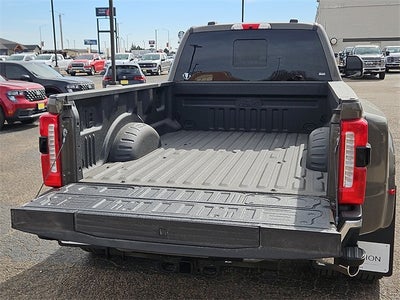2026 Ford F-350SD Lariat DRW