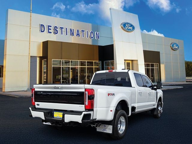 2026 Ford F-350SD Platinum DRW
