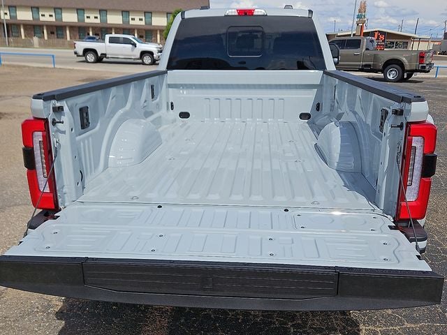 2026 Ford F-350SD Platinum DRW