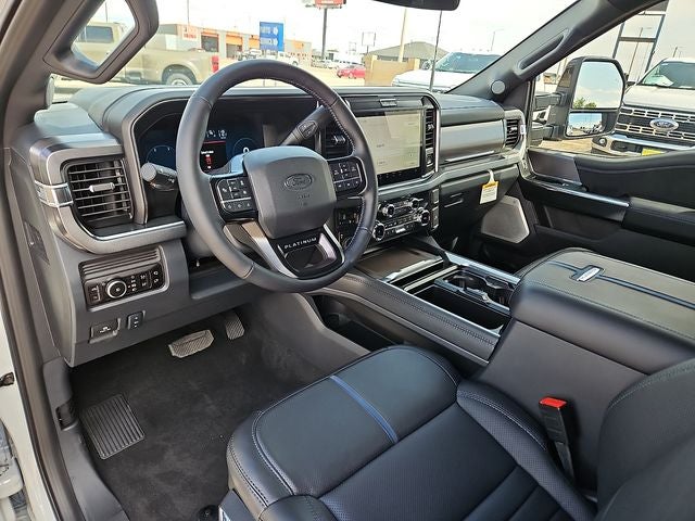 2026 Ford F-350SD Platinum DRW