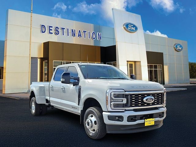 2026 Ford F-350SD Platinum DRW