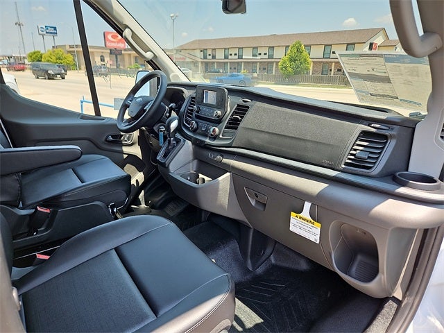 2025 Ford Transit-250 Base