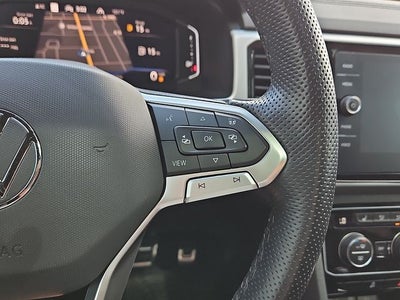 2023 Volkswagen Atlas Cross Sport 3.6L V6 SEL R-Line
