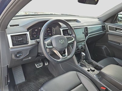 2023 Volkswagen Atlas Cross Sport 3.6L V6 SEL R-Line