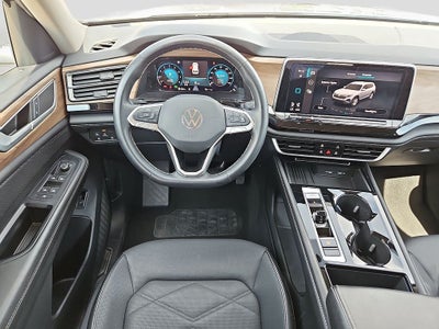 2025 Volkswagen Atlas 2.0T SE w/Technology