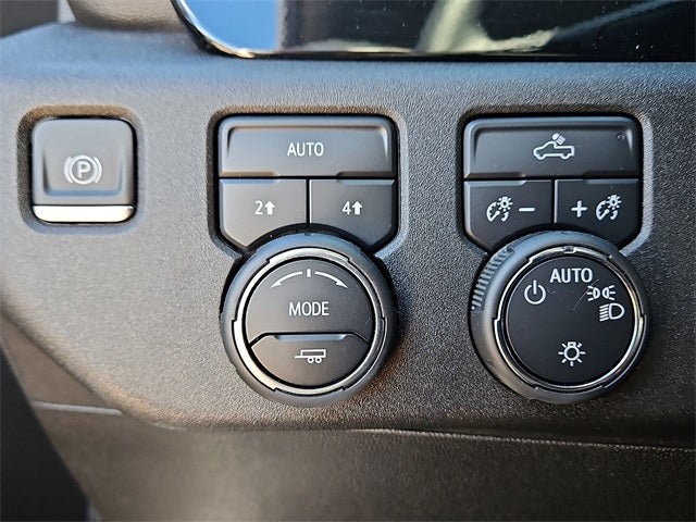 2024 Chevrolet Silverado 1500 LT LT1