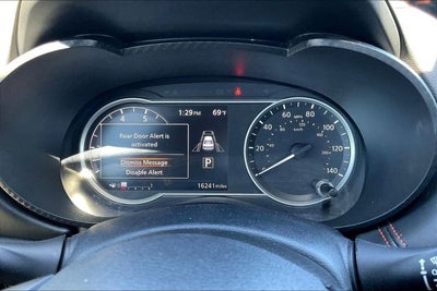 2025 Nissan Versa 1.6 SR