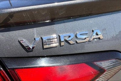 2025 Nissan Versa 1.6 SR