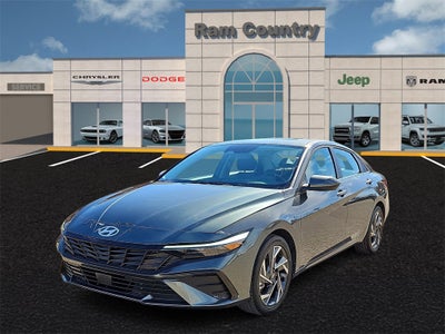 2025 Hyundai Elantra SEL Convenience