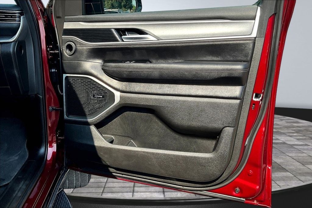 2026 Jeep Grand Wagoneer L Limited Altitude