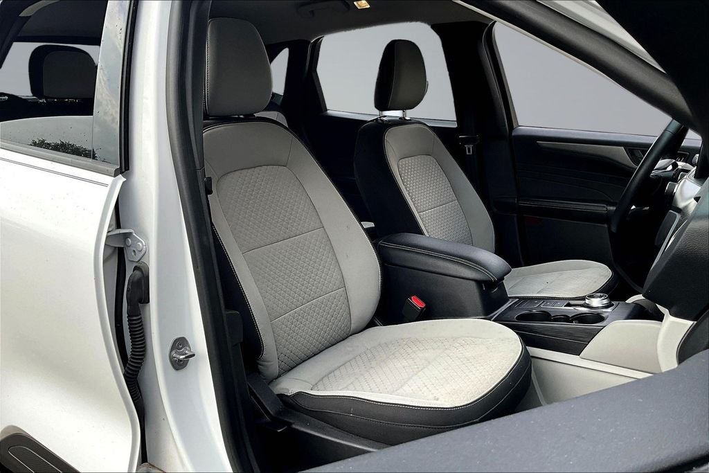 2023 Ford Escape Hybrid Active