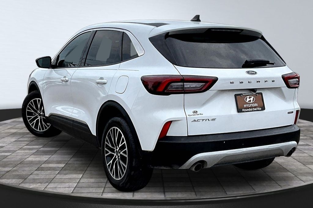 2023 Ford Escape Hybrid Active